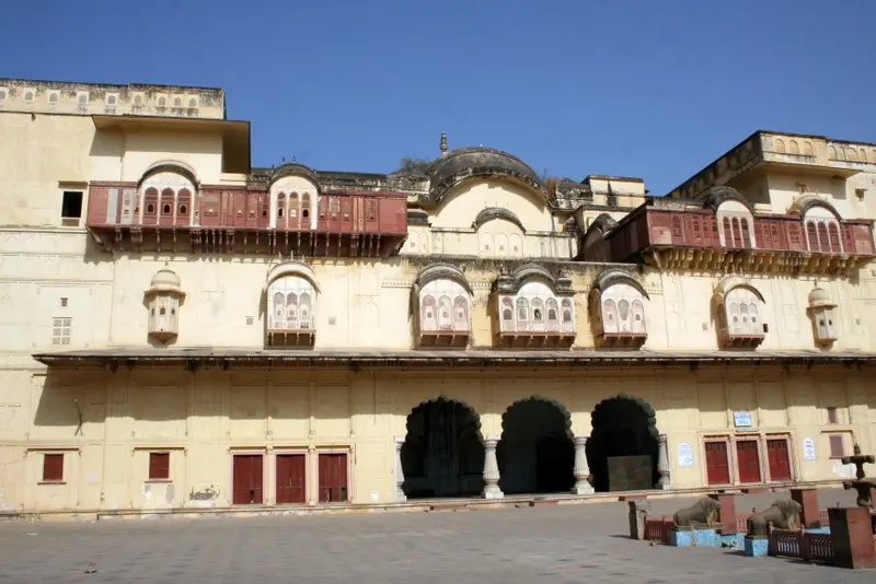 Alwar City Palace – Vinay Vilas Palace