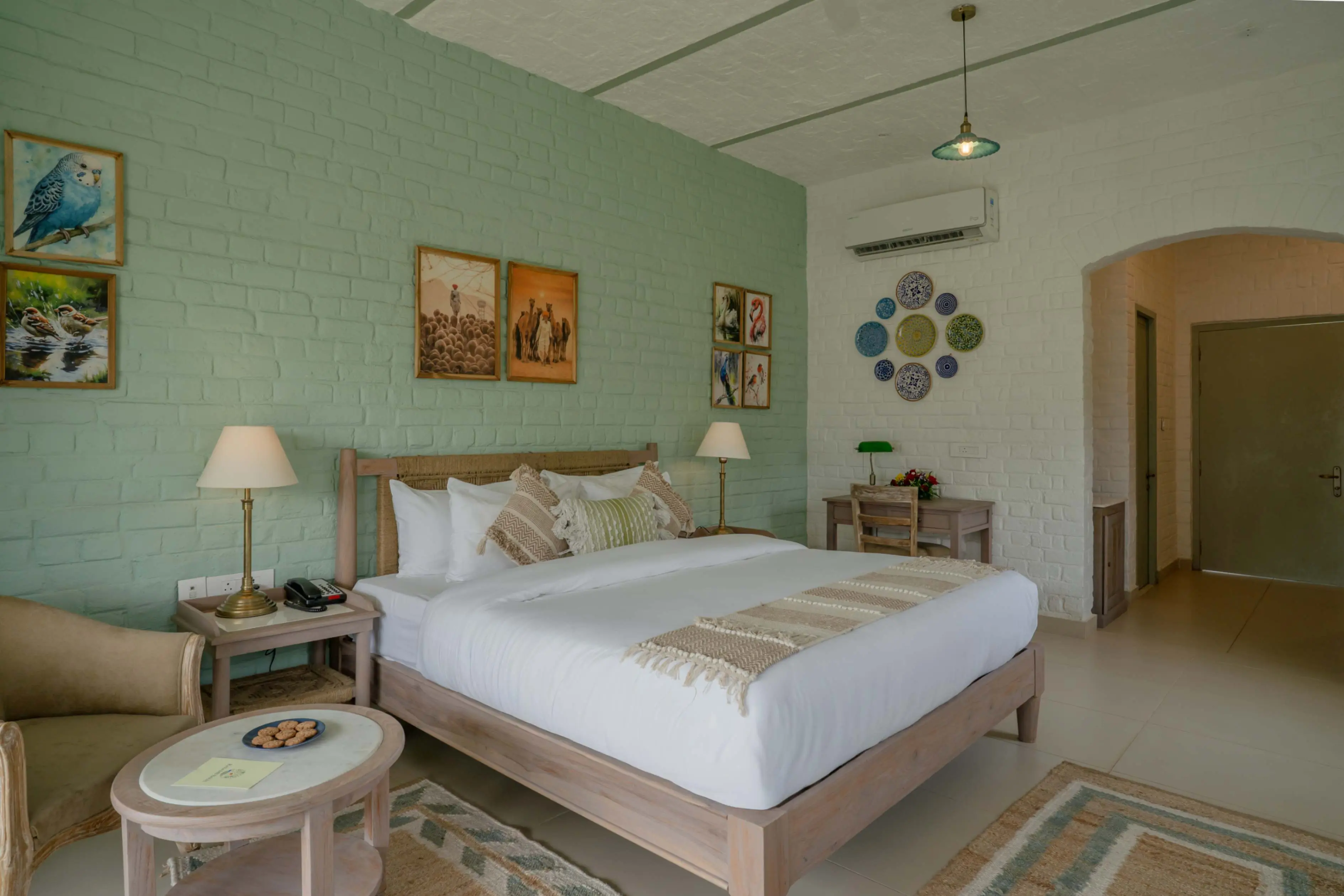 Sitting Lounge & Suite Interior